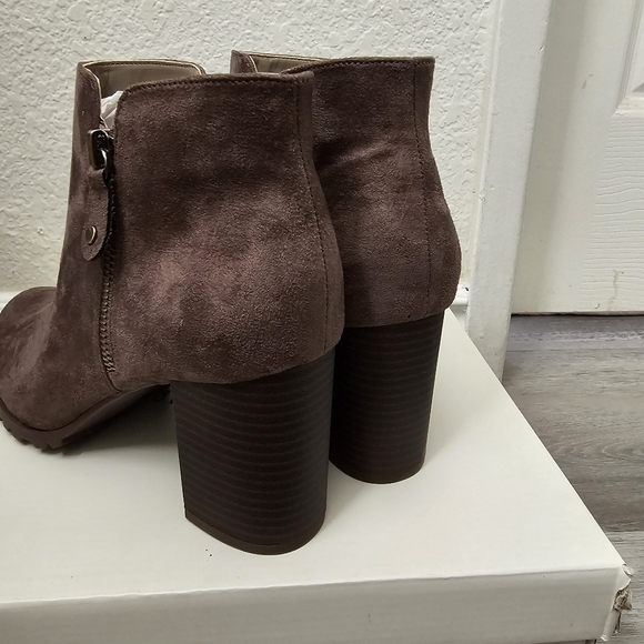 Style & Co Women Block Heel Ankle Booties Idee Size US 9.5M Brown Faux Suede - Picture 10 of 11